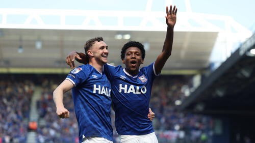 Ipswich Town Premier Lig